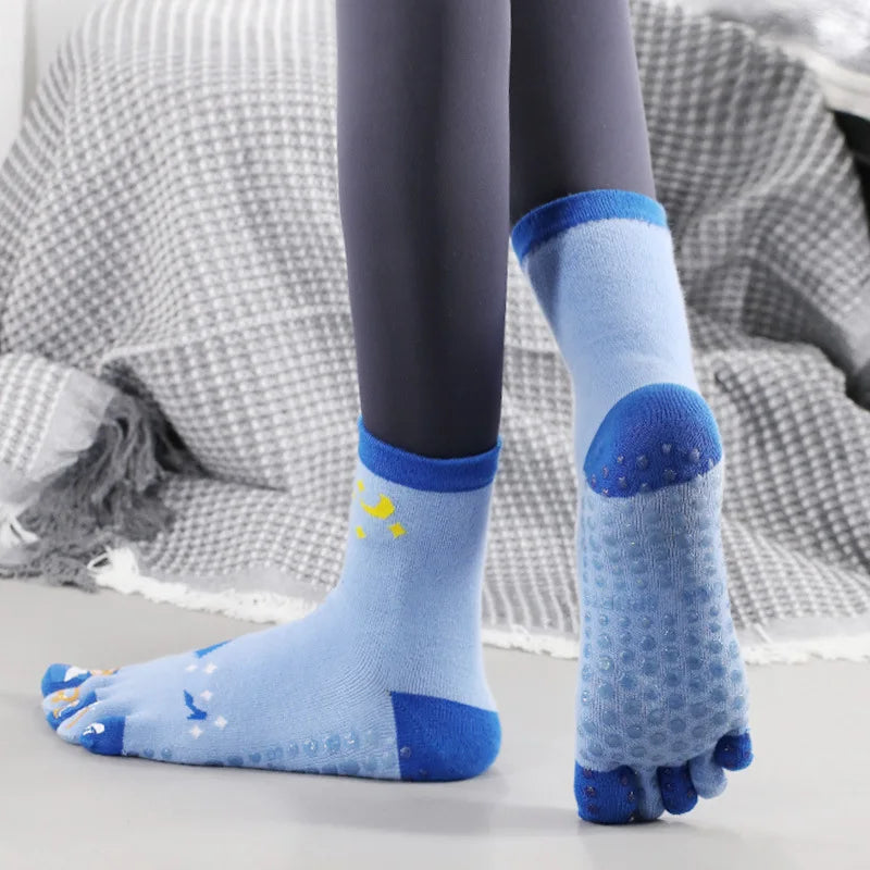 Yoga Toe Socks Cartoon Silicone Grip Crew Socks light blue US sock sizes 9-11 socks Yoga Yoga Socks