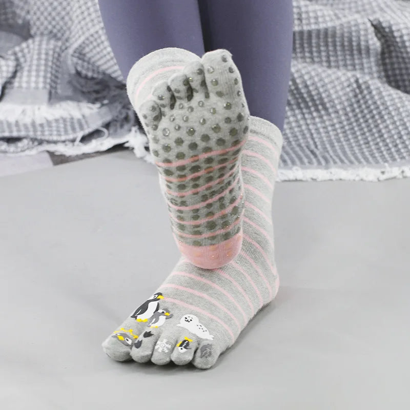 Yoga Toe Socks Cartoon Silicone Grip Crew Socks penguin light gray US sock sizes 9-11 socks Yoga Yoga Socks